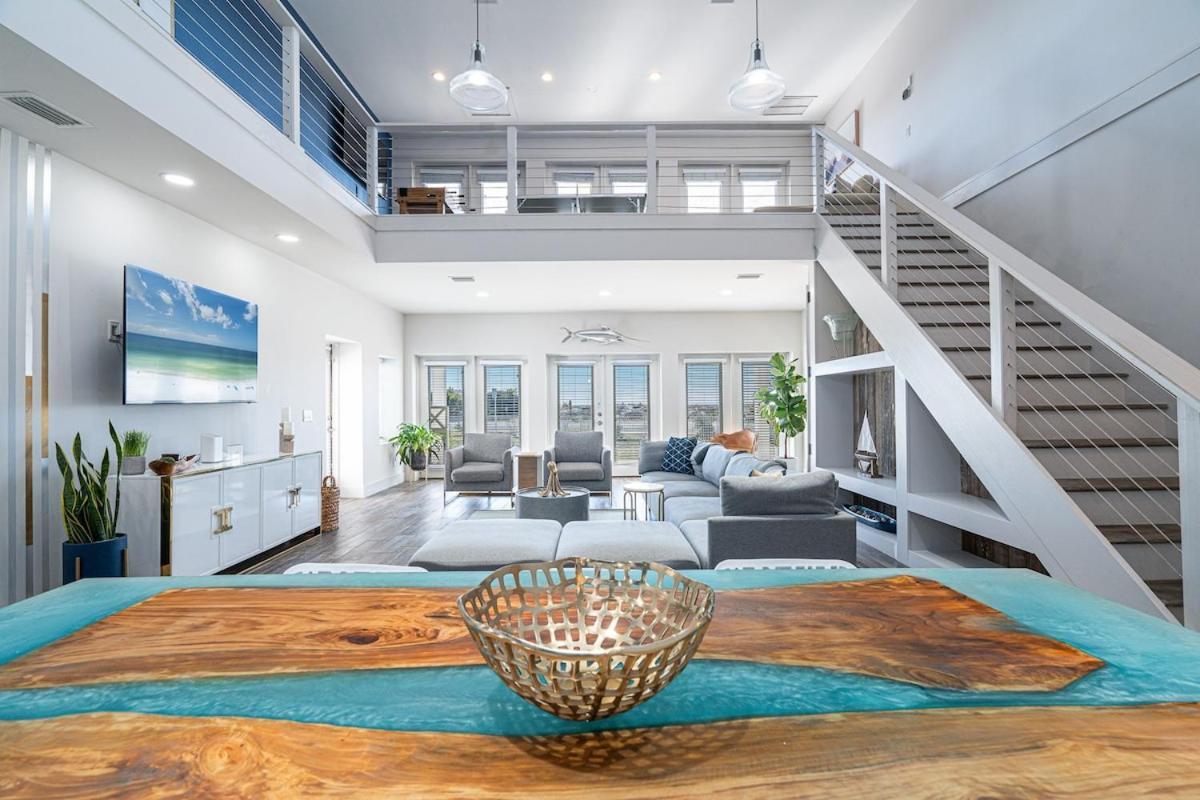 Private Beach, Heated Pool, Gulf Front * Panama City Beach